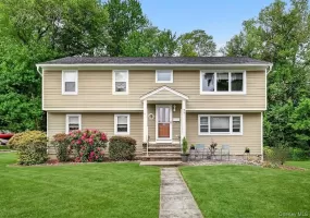 7 Windsor Brook Lane, Orangetown, NY, 5 Bedrooms Bedrooms, 13 Rooms Rooms,2 BathroomsBathrooms,Residential,For Rent,Windsor Brook,0,1004652 7 Windsor Brook Lane, Orangetown, NY, 5 Bedrooms Bedrooms, 13 Rooms Rooms,2 BathroomsBathrooms,Residential,For Rent,Windsor Brook,0,1004652