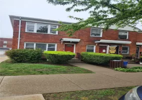 68-36 140 st., New York, NY, 2 Bedrooms Bedrooms, 6 Rooms Rooms,1 BathroomBathrooms,Residential,For Rent,st.,0,985590 68-36 140 st., New York, NY, 2 Bedrooms Bedrooms, 6 Rooms Rooms,1 BathroomBathrooms,Residential,For Rent,st.,0,985590