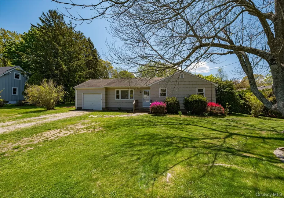 6200 New Suffolk Avenue, Southold, NY, 3 Bedrooms Bedrooms, 7 Rooms Rooms,1 BathroomBathrooms,Residential,For Rent,New Suffolk,0,995496 6200 New Suffolk Avenue, Southold, NY, 3 Bedrooms Bedrooms, 7 Rooms Rooms,1 BathroomBathrooms,Residential,For Rent,New Suffolk,0,995496