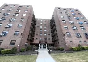 87-50 204 Street, New York, NY, 2 Bedrooms Bedrooms, 5 Rooms Rooms,1 BathroomBathrooms,Residential,For Rent,204,0,930991 87-50 204 Street, New York, NY, 2 Bedrooms Bedrooms, 5 Rooms Rooms,1 BathroomBathrooms,Residential,For Rent,204,0,930991