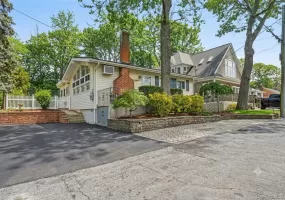 36 Oak Lane, Riverhead, NY, 3 Bedrooms Bedrooms, 5 Rooms Rooms,1 BathroomBathrooms,Residential,For Rent,Oak,0,952927 36 Oak Lane, Riverhead, NY, 3 Bedrooms Bedrooms, 5 Rooms Rooms,1 BathroomBathrooms,Residential,For Rent,Oak,0,952927