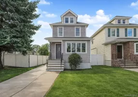 332 Willowbrook, New York, NY, 3 Bedrooms Bedrooms, 6 Rooms Rooms,1 BathroomBathrooms,Residential,For Rent,Willowbrook,0,1005251 332 Willowbrook, New York, NY, 3 Bedrooms Bedrooms, 6 Rooms Rooms,1 BathroomBathrooms,Residential,For Rent,Willowbrook,0,1005251