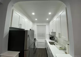 63-60 102nd Street, New York, NY, 1 Bedroom Bedrooms, 4 Rooms Rooms,1 BathroomBathrooms,Residential,For Rent,102nd,0,1005399 63-60 102nd Street, New York, NY, 1 Bedroom Bedrooms, 4 Rooms Rooms,1 BathroomBathrooms,Residential,For Rent,102nd,0,1005399