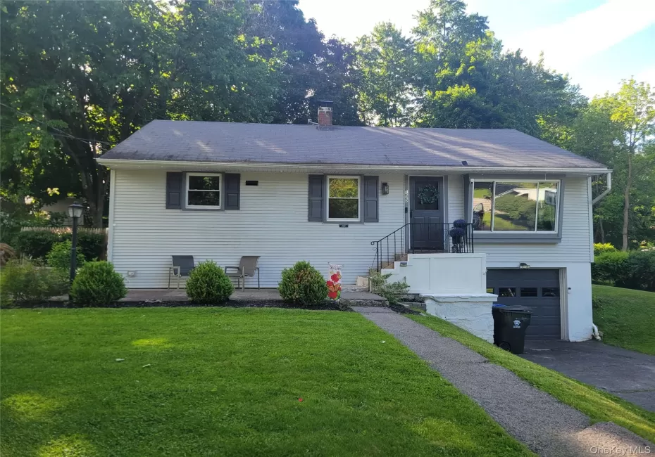 199 Lakeside Road, Newburgh (town), NY, 3 Bedrooms Bedrooms, 6 Rooms Rooms,1 BathroomBathrooms,Residential,For Rent,Lakeside,0,992833 199 Lakeside Road, Newburgh (town), NY, 3 Bedrooms Bedrooms, 6 Rooms Rooms,1 BathroomBathrooms,Residential,For Rent,Lakeside,0,992833