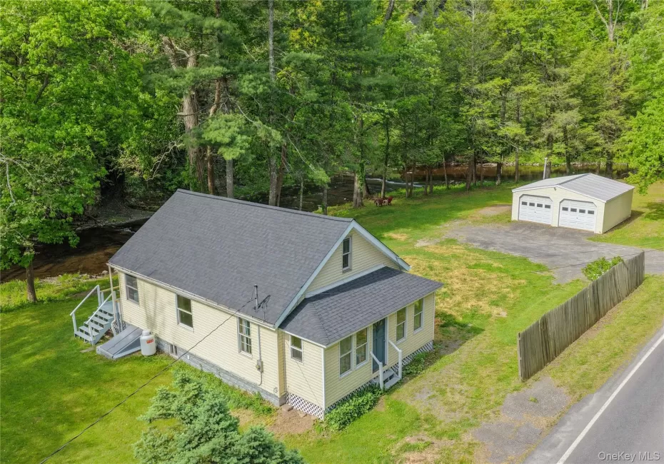 755 Glasco Turnpike, Saugerties, NY, 3 Bedrooms Bedrooms, 4 Rooms Rooms,1 BathroomBathrooms,Residential,For Rent,Glasco,0,1005584 755 Glasco Turnpike, Saugerties, NY, 3 Bedrooms Bedrooms, 4 Rooms Rooms,1 BathroomBathrooms,Residential,For Rent,Glasco,0,1005584