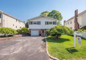 31 Stevenson Avenue, Greenburgh, NY, 3 Bedrooms Bedrooms, 8 Rooms Rooms,2 BathroomsBathrooms,Residential,For Rent,Stevenson,0,1005805 31 Stevenson Avenue, Greenburgh, NY, 3 Bedrooms Bedrooms, 8 Rooms Rooms,2 BathroomsBathrooms,Residential,For Rent,Stevenson,0,1005805