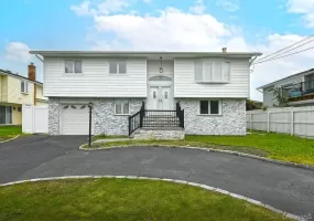 107 Beverly Road, Oyster Bay, NY, 5 Bedrooms Bedrooms, 11 Rooms Rooms,2 BathroomsBathrooms,Residential,For Rent,Beverly,0,1005715 107 Beverly Road, Oyster Bay, NY, 5 Bedrooms Bedrooms, 11 Rooms Rooms,2 BathroomsBathrooms,Residential,For Rent,Beverly,0,1005715
