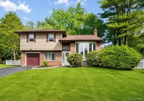 2466 new york New York Avenue, Huntington, NY, 3 Bedrooms Bedrooms, 9 Rooms Rooms,2 BathroomsBathrooms,Residential,For Rent,New York,0,1005500 2466 new york New York Avenue, Huntington, NY, 3 Bedrooms Bedrooms, 9 Rooms Rooms,2 BathroomsBathrooms,Residential,For Rent,New York,0,1005500