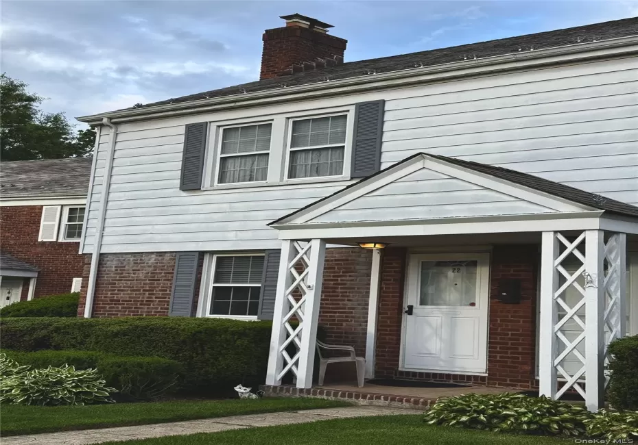 22 Bayview Court, North Hempstead, NY, 3 Bedrooms Bedrooms, 6 Rooms Rooms,2 BathroomsBathrooms,Residential Lease,For Rent,Bayview,0,1006073 22 Bayview Court, North Hempstead, NY, 3 Bedrooms Bedrooms, 6 Rooms Rooms,2 BathroomsBathrooms,Residential Lease,For Rent,Bayview,0,1006073