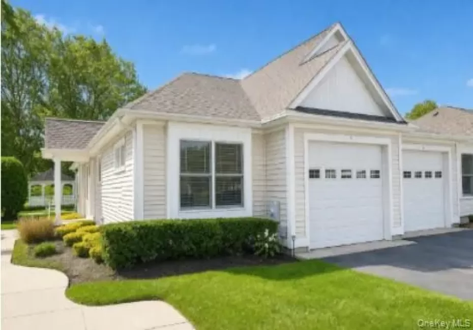 5 White Oak Court, Brookhaven, NY, 2 Bedrooms Bedrooms, 6 Rooms Rooms,2 BathroomsBathrooms,Residential,For Rent,White Oak,0,981936 5 White Oak Court, Brookhaven, NY, 2 Bedrooms Bedrooms, 6 Rooms Rooms,2 BathroomsBathrooms,Residential,For Rent,White Oak,0,981936