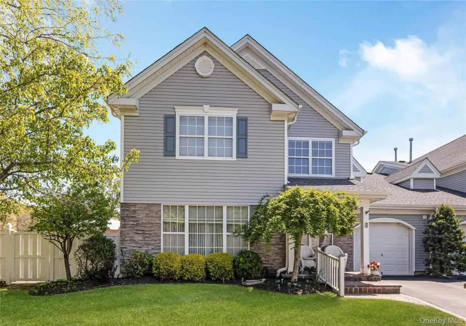 8 Hannah Lane, Brookhaven, NY, 2 Bedrooms Bedrooms, 5 Rooms Rooms,2 BathroomsBathrooms,Residential,For Rent,Hannah,0,KEY997956 8 Hannah Lane, Brookhaven, NY, 2 Bedrooms Bedrooms, 5 Rooms Rooms,2 BathroomsBathrooms,Residential,For Rent,Hannah,0,KEY997956