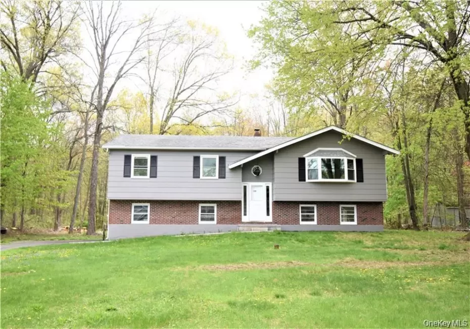 158 Sycamore Drive, New Windsor, NY, 3 Bedrooms Bedrooms, 8 Rooms Rooms,2 BathroomsBathrooms,Residential,For Rent,Sycamore,0,1005897 158 Sycamore Drive, New Windsor, NY, 3 Bedrooms Bedrooms, 8 Rooms Rooms,2 BathroomsBathrooms,Residential,For Rent,Sycamore,0,1005897