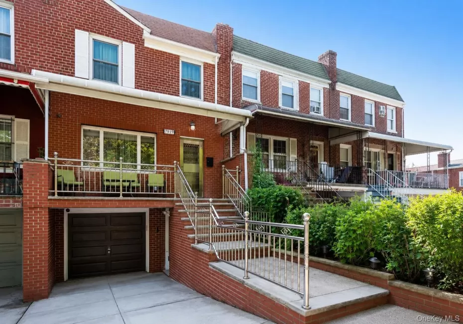 79-19 149th Street, New York, NY, 3 Bedrooms Bedrooms, 6 Rooms Rooms,2 BathroomsBathrooms,Residential,For Rent,149th,0,1005786 79-19 149th Street, New York, NY, 3 Bedrooms Bedrooms, 6 Rooms Rooms,2 BathroomsBathrooms,Residential,For Rent,149th,0,1005786
