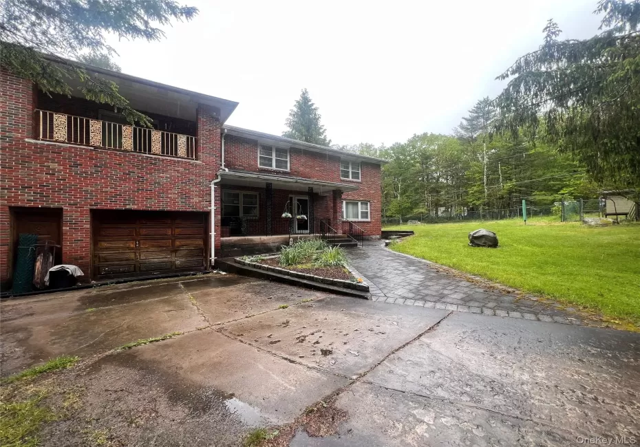 4 Beach Road, Lumberland, NY, 5 Bedrooms Bedrooms, 9 Rooms Rooms,1 BathroomBathrooms,Residential Lease,For Rent,Beach,0,1004063 4 Beach Road, Lumberland, NY, 5 Bedrooms Bedrooms, 9 Rooms Rooms,1 BathroomBathrooms,Residential Lease,For Rent,Beach,0,1004063