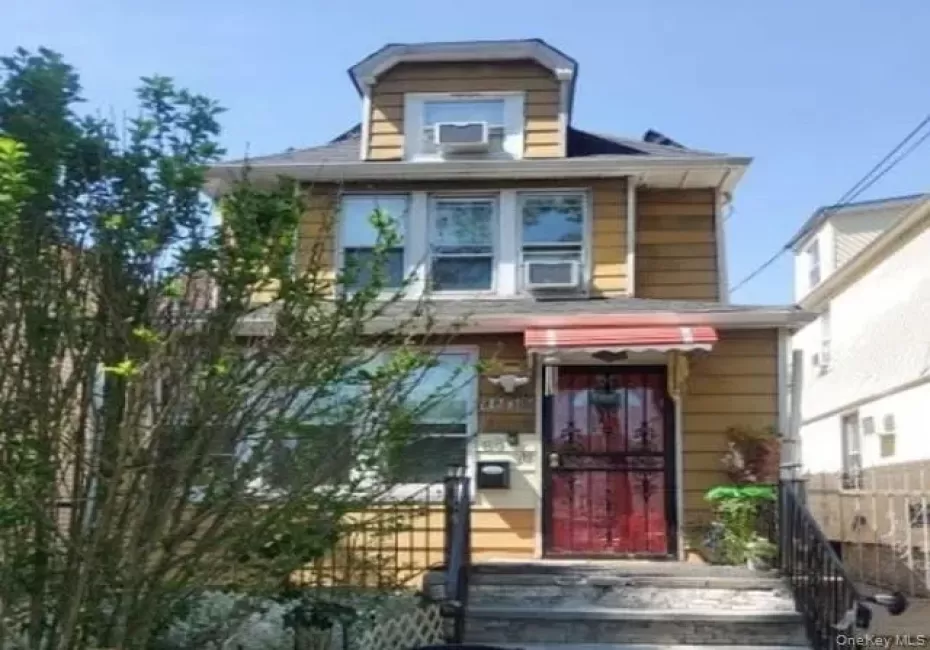 8838 Vanderveer Street, New York, NY, 3 Bedrooms Bedrooms, 6 Rooms Rooms,2 BathroomsBathrooms,Residential,For Rent,Vanderveer,0,1006506 8838 Vanderveer Street, New York, NY, 3 Bedrooms Bedrooms, 6 Rooms Rooms,2 BathroomsBathrooms,Residential,For Rent,Vanderveer,0,1006506