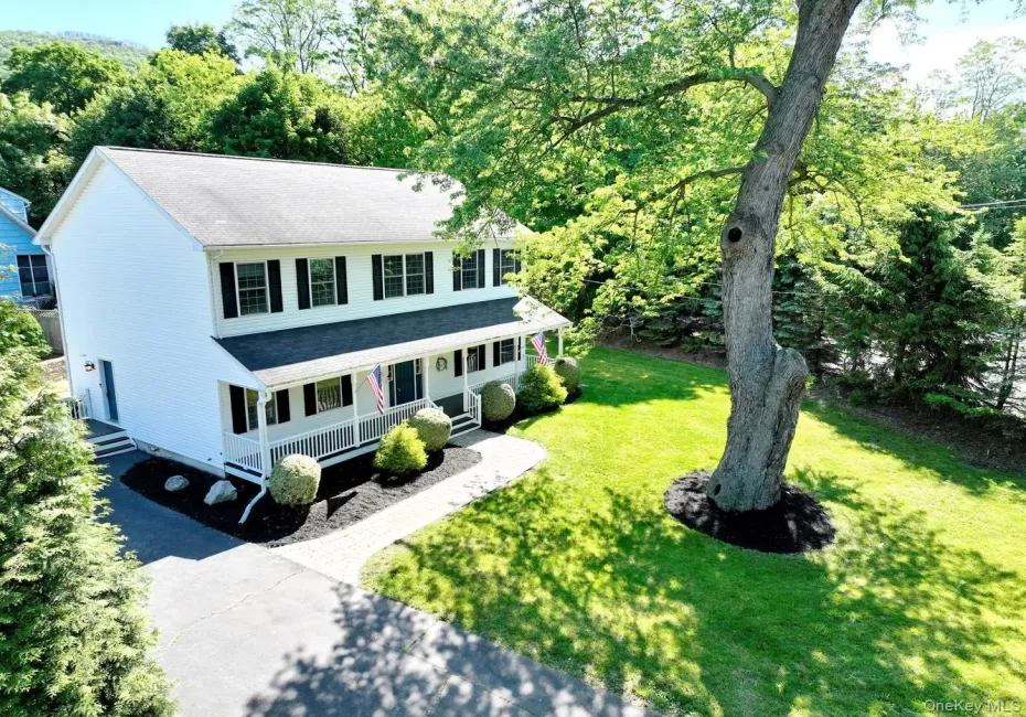 14 Suffern Road, Ramapo, NY, 4 Bedrooms Bedrooms, 8 Rooms Rooms,2 BathroomsBathrooms,Residential,For Rent,Suffern,0,1006546 14 Suffern Road, Ramapo, NY, 4 Bedrooms Bedrooms, 8 Rooms Rooms,2 BathroomsBathrooms,Residential,For Rent,Suffern,0,1006546