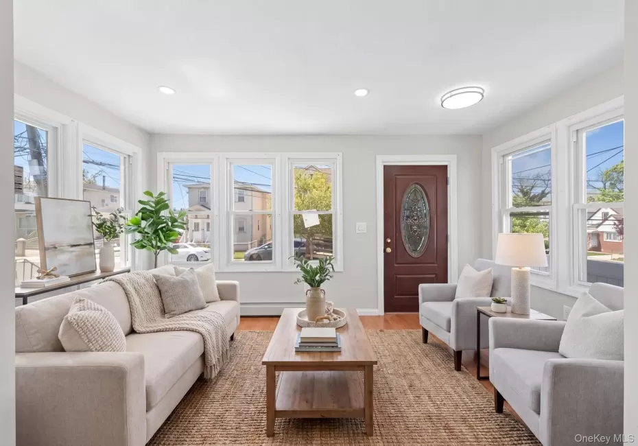 11633 192nd Street, New York, NY, 5 Bedrooms Bedrooms, 12 Rooms Rooms,3 BathroomsBathrooms,Residential,For Rent,192nd,0,KEY1006501 11633 192nd Street, New York, NY, 5 Bedrooms Bedrooms, 12 Rooms Rooms,3 BathroomsBathrooms,Residential,For Rent,192nd,0,KEY1006501