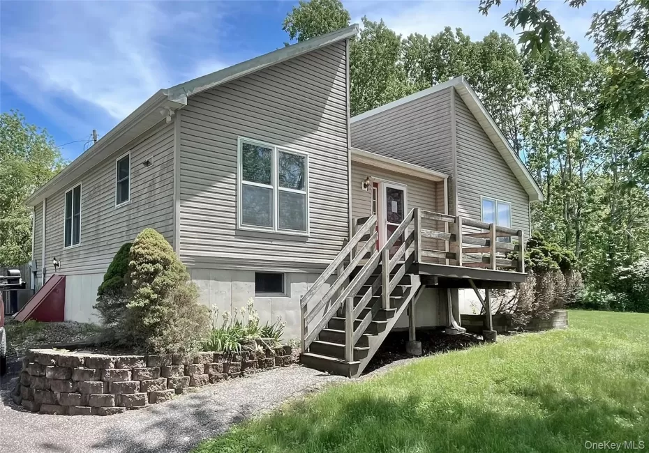 98 Oil City Road, Warwick (town), NY, 3 Bedrooms Bedrooms, 7 Rooms Rooms,2 BathroomsBathrooms,Residential,For Rent,Oil City,0,1006729 98 Oil City Road, Warwick (town), NY, 3 Bedrooms Bedrooms, 7 Rooms Rooms,2 BathroomsBathrooms,Residential,For Rent,Oil City,0,1006729