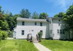 27 Gatto Drive, Mount Kisco, NY, 3 Bedrooms Bedrooms, 6 Rooms Rooms,1 BathroomBathrooms,Residential Lease,For Rent,Gatto,0,1005401 27 Gatto Drive, Mount Kisco, NY, 3 Bedrooms Bedrooms, 6 Rooms Rooms,1 BathroomBathrooms,Residential Lease,For Rent,Gatto,0,1005401