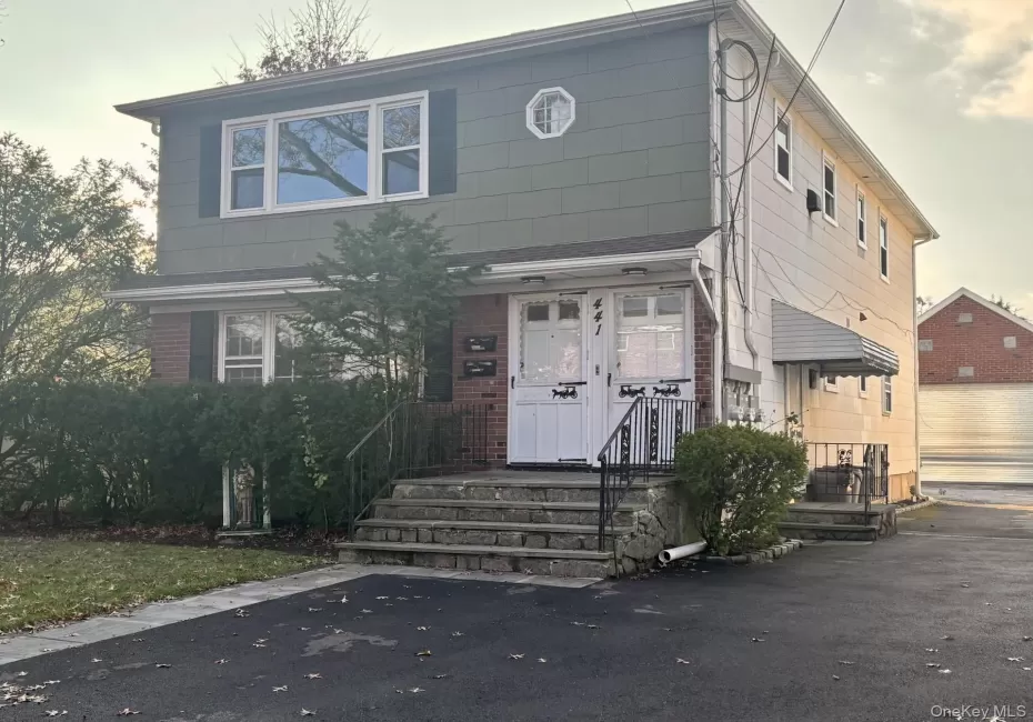 441 Atlantic Avenue, Hempstead, NY, 3 Bedrooms Bedrooms, 6 Rooms Rooms,1 BathroomBathrooms,Residential Lease,For Rent,Atlantic,0,936633 441 Atlantic Avenue, Hempstead, NY, 3 Bedrooms Bedrooms, 6 Rooms Rooms,1 BathroomBathrooms,Residential Lease,For Rent,Atlantic,0,936633
