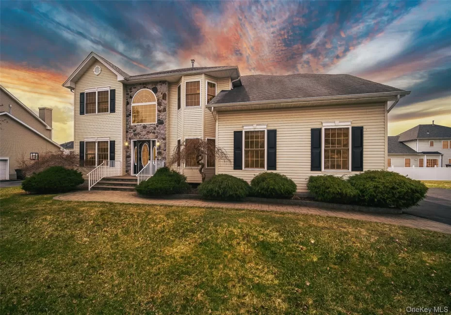 2041 Independence Drive, New Windsor, NY, 5 Bedrooms Bedrooms, 12 Rooms Rooms,2 BathroomsBathrooms,Residential,For Rent,Independence,0,975667 2041 Independence Drive, New Windsor, NY, 5 Bedrooms Bedrooms, 12 Rooms Rooms,2 BathroomsBathrooms,Residential,For Rent,Independence,0,975667