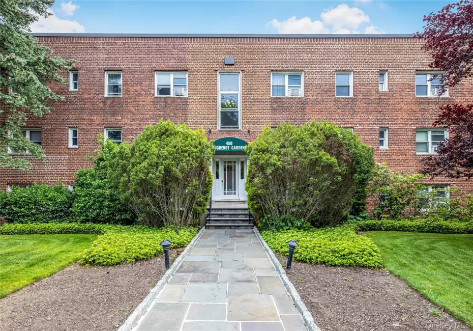 450 Pelham Road, New Rochelle, NY, 1 Bedroom Bedrooms, 4 Rooms Rooms,1 BathroomBathrooms,Residential,For Rent,Pelham,0,1000459 450 Pelham Road, New Rochelle, NY, 1 Bedroom Bedrooms, 4 Rooms Rooms,1 BathroomBathrooms,Residential,For Rent,Pelham,0,1000459