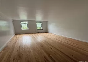 770 Bronx River Road, Yonkers, NY, 2 Bedrooms Bedrooms, 4 Rooms Rooms,1 BathroomBathrooms,Residential Lease,For Rent,Bronx River,0,1006651 770 Bronx River Road, Yonkers, NY, 2 Bedrooms Bedrooms, 4 Rooms Rooms,1 BathroomBathrooms,Residential Lease,For Rent,Bronx River,0,1006651