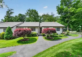 113 Village Road, Yorktown, NY, 2 Bedrooms Bedrooms, 5 Rooms Rooms,2 BathroomsBathrooms,Residential,For Rent,Village,0,1005491 113 Village Road, Yorktown, NY, 2 Bedrooms Bedrooms, 5 Rooms Rooms,2 BathroomsBathrooms,Residential,For Rent,Village,0,1005491