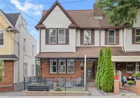 2548 Woodhull Avenue, New York, NY, 4 Bedrooms Bedrooms, 6 Rooms Rooms,2 BathroomsBathrooms,Residential,For Rent,Woodhull,0,1006831 2548 Woodhull Avenue, New York, NY, 4 Bedrooms Bedrooms, 6 Rooms Rooms,2 BathroomsBathrooms,Residential,For Rent,Woodhull,0,1006831