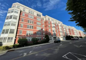 300 Mamaroneck Avenue, White Plains, NY, 1 Bedroom Bedrooms, 2 Rooms Rooms,1 BathroomBathrooms,Residential Lease,For Rent,Mamaroneck,0,1006781 300 Mamaroneck Avenue, White Plains, NY, 1 Bedroom Bedrooms, 2 Rooms Rooms,1 BathroomBathrooms,Residential Lease,For Rent,Mamaroneck,0,1006781