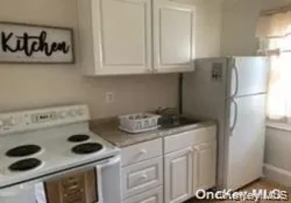 24111 143rd Avenue, New York, NY, 2 Bedrooms Bedrooms, 5 Rooms Rooms,1 BathroomBathrooms,Residential Lease,For Rent,143rd,0,1007078 24111 143rd Avenue, New York, NY, 2 Bedrooms Bedrooms, 5 Rooms Rooms,1 BathroomBathrooms,Residential Lease,For Rent,143rd,0,1007078