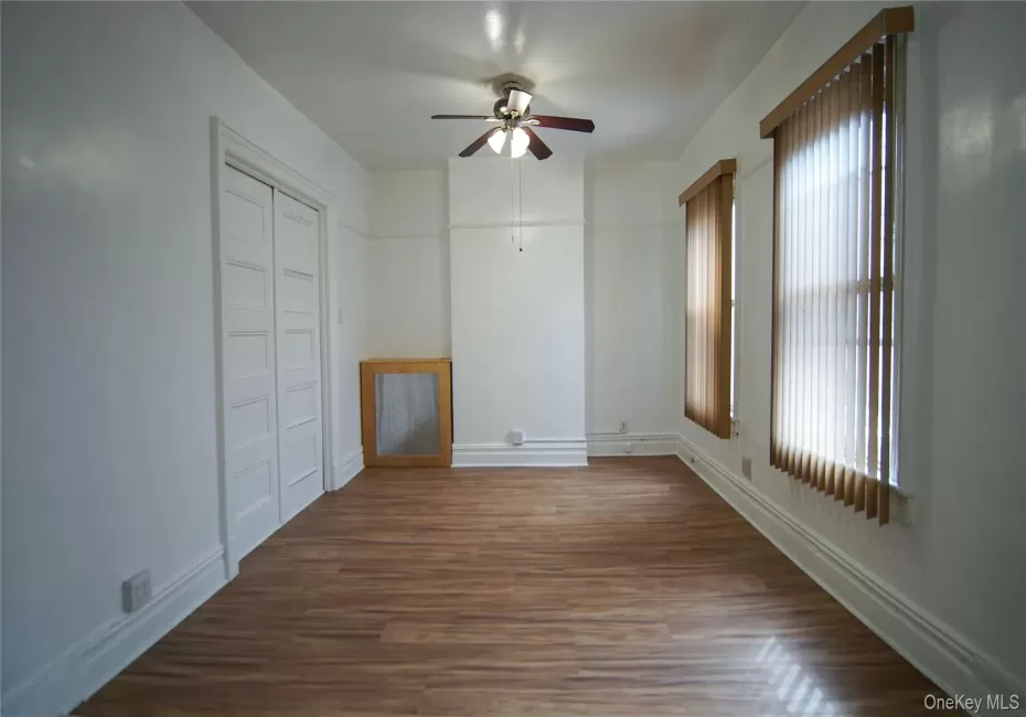 1718 Melville Street, New York, NY, 3 Bedrooms Bedrooms, 5 Rooms Rooms,1 BathroomBathrooms,Residential Lease,For Rent,Melville,0,944488 1718 Melville Street, New York, NY, 3 Bedrooms Bedrooms, 5 Rooms Rooms,1 BathroomBathrooms,Residential Lease,For Rent,Melville,0,944488