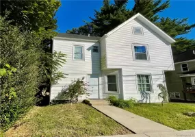 47 Valley Avenue, Montgomery, NY, 2 Bedrooms Bedrooms, 6 Rooms Rooms,1 BathroomBathrooms,Residential,For Rent,Valley,0,H6327163 47 Valley Avenue, Montgomery, NY, 2 Bedrooms Bedrooms, 6 Rooms Rooms,1 BathroomBathrooms,Residential,For Rent,Valley,0,H6327163