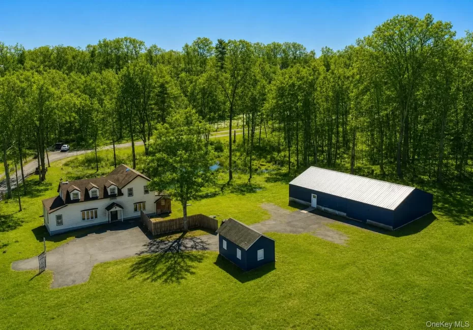 2823 State Route 52, Shawangunk, NY, 4 Bedrooms Bedrooms, 7 Rooms Rooms,2 BathroomsBathrooms,Residential,For Rent,State Route 52,0,976314 2823 State Route 52, Shawangunk, NY, 4 Bedrooms Bedrooms, 7 Rooms Rooms,2 BathroomsBathrooms,Residential,For Rent,State Route 52,0,976314