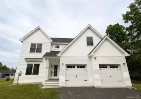 168 Pine Grove Road, Middletown, NY, 3 Bedrooms Bedrooms, 10 Rooms Rooms,2 BathroomsBathrooms,Residential,For Rent,Pine Grove,0,1006639 168 Pine Grove Road, Middletown, NY, 3 Bedrooms Bedrooms, 10 Rooms Rooms,2 BathroomsBathrooms,Residential,For Rent,Pine Grove,0,1006639