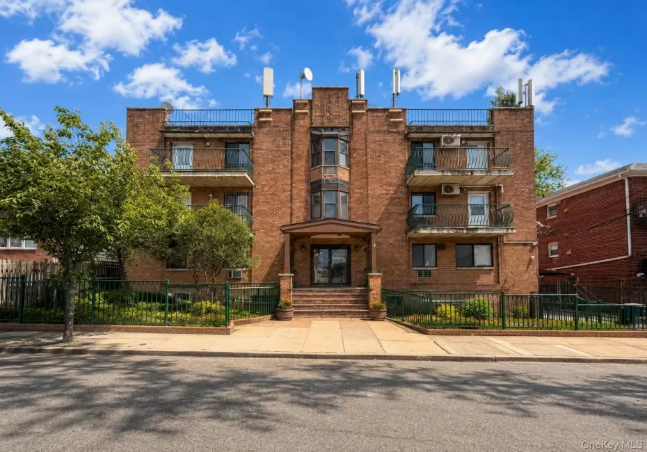 130-14 60th Avenue, New York, NY, 1 Bedroom Bedrooms, 3 Rooms Rooms,1 BathroomBathrooms,Residential,For Rent,60th,0,1006976 130-14 60th Avenue, New York, NY, 1 Bedroom Bedrooms, 3 Rooms Rooms,1 BathroomBathrooms,Residential,For Rent,60th,0,1006976