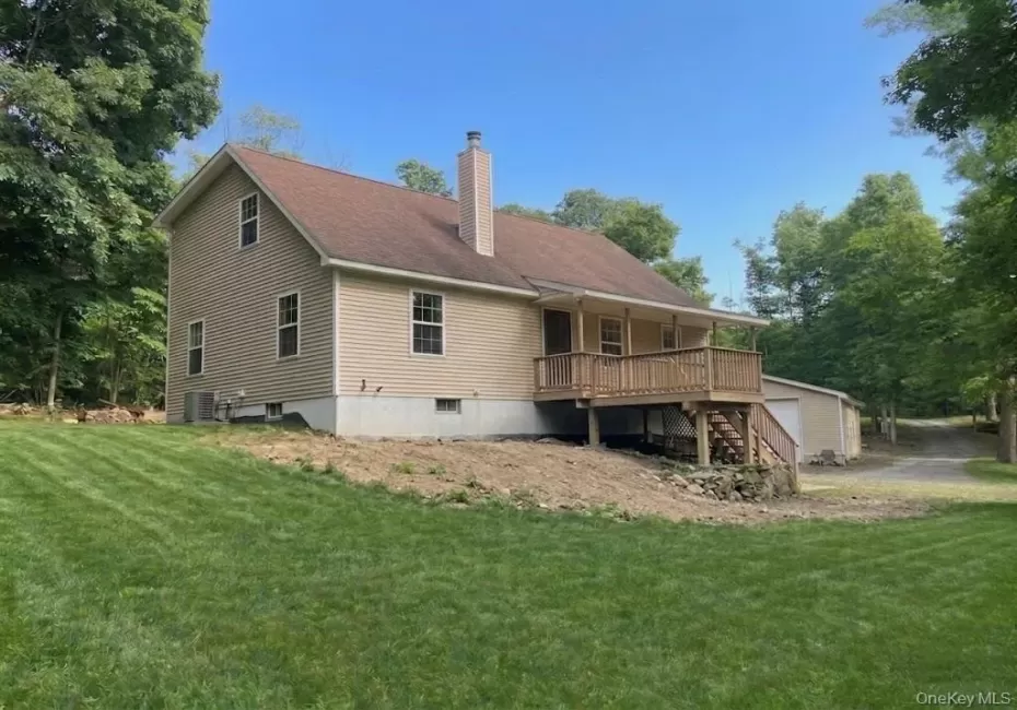 176 Downing Road, La Grange, NY, 3 Bedrooms Bedrooms, 6 Rooms Rooms,2 BathroomsBathrooms,Residential,For Rent,Downing,0,1006885 176 Downing Road, La Grange, NY, 3 Bedrooms Bedrooms, 6 Rooms Rooms,2 BathroomsBathrooms,Residential,For Rent,Downing,0,1006885