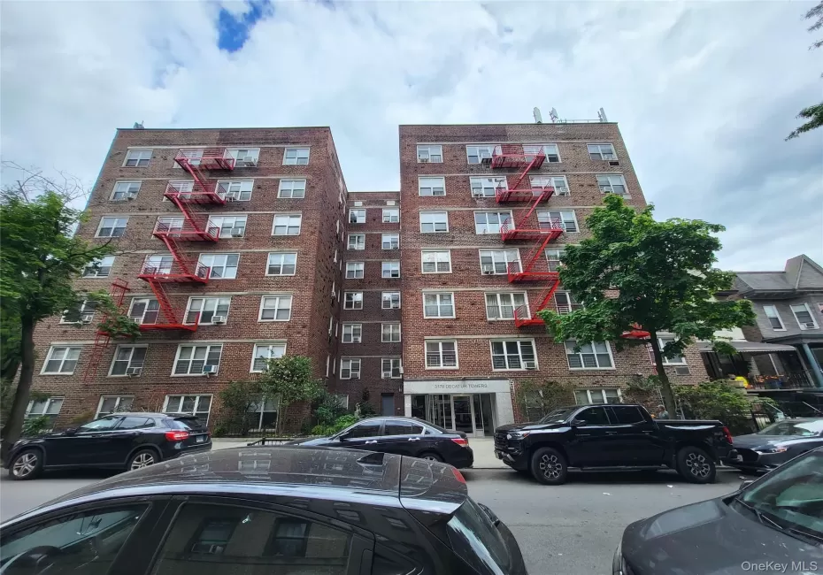 3176 Decatur Avenue, New York, NY, 1 Bedroom Bedrooms, 4 Rooms Rooms,1 BathroomBathrooms,Residential,For Rent,Decatur,0,1007037 3176 Decatur Avenue, New York, NY, 1 Bedroom Bedrooms, 4 Rooms Rooms,1 BathroomBathrooms,Residential,For Rent,Decatur,0,1007037
