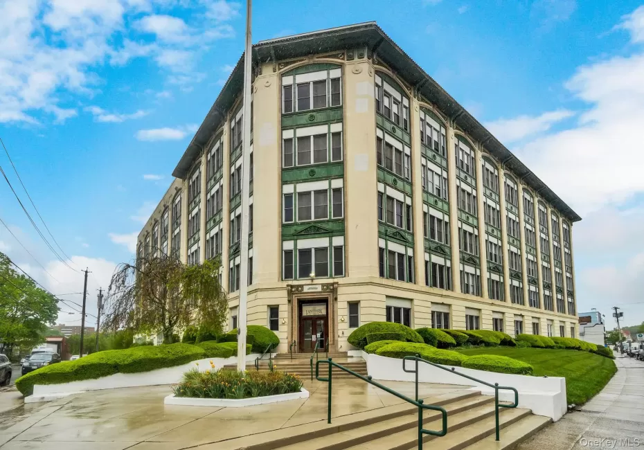 1 Landmark Square, Rye Town, NY, 1 Bedroom Bedrooms, 5 Rooms Rooms,2 BathroomsBathrooms,Residential Lease,For Rent,Landmark,0,1006144 1 Landmark Square, Rye Town, NY, 1 Bedroom Bedrooms, 5 Rooms Rooms,2 BathroomsBathrooms,Residential Lease,For Rent,Landmark,0,1006144