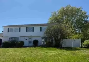4 Rustic Avenue, Brookhaven, NY, 4 Bedrooms Bedrooms, 8 Rooms Rooms,2 BathroomsBathrooms,Residential,For Rent,Rustic,0,1007201 4 Rustic Avenue, Brookhaven, NY, 4 Bedrooms Bedrooms, 8 Rooms Rooms,2 BathroomsBathrooms,Residential,For Rent,Rustic,0,1007201