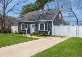 8 Crabtree Lane, Hempstead, NY, 4 Bedrooms Bedrooms, 11 Rooms Rooms,2 BathroomsBathrooms,Residential Lease,For Rent,Crabtree,0,1007249 8 Crabtree Lane, Hempstead, NY, 4 Bedrooms Bedrooms, 11 Rooms Rooms,2 BathroomsBathrooms,Residential Lease,For Rent,Crabtree,0,1007249