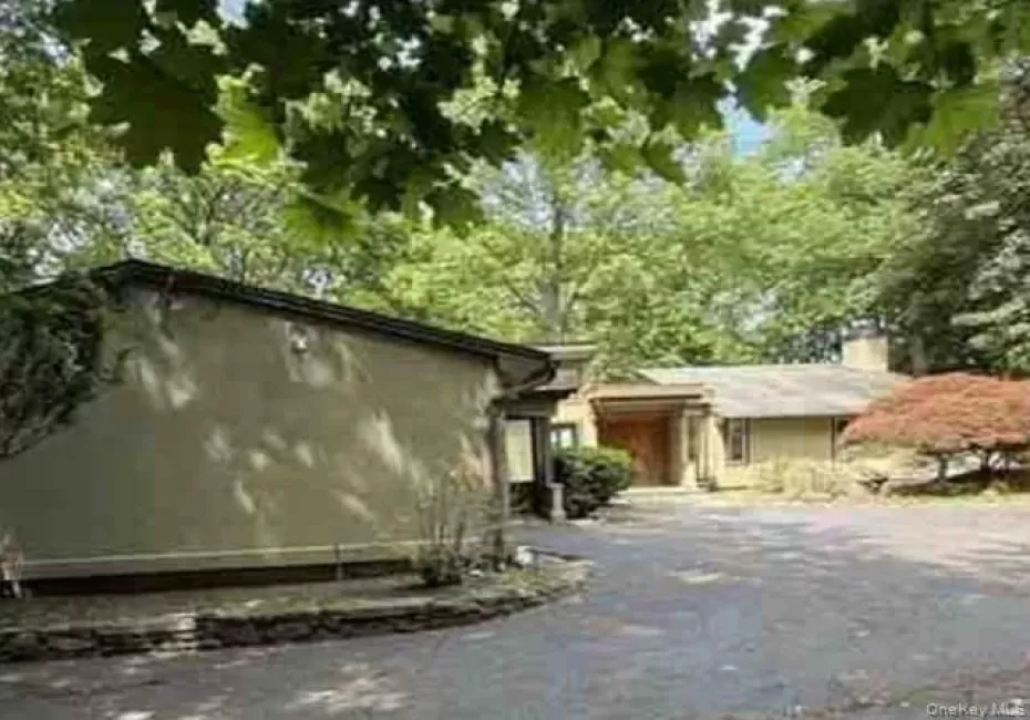 200 Judson Avenue, Greenburgh, NY, 5 Bedrooms Bedrooms, 10 Rooms Rooms,5 BathroomsBathrooms,Residential,For Rent,Judson,0,1007480 200 Judson Avenue, Greenburgh, NY, 5 Bedrooms Bedrooms, 10 Rooms Rooms,5 BathroomsBathrooms,Residential,For Rent,Judson,0,1007480