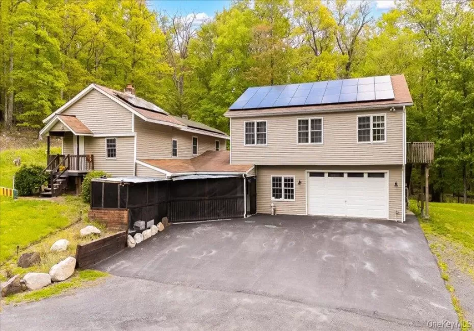 80 Jones Road, Shawangunk, NY, 4 Bedrooms Bedrooms, 15 Rooms Rooms,3 BathroomsBathrooms,Residential,For Rent,Jones,0,1007640 80 Jones Road, Shawangunk, NY, 4 Bedrooms Bedrooms, 15 Rooms Rooms,3 BathroomsBathrooms,Residential,For Rent,Jones,0,1007640