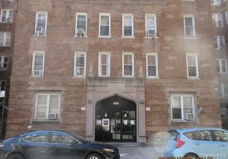 2081 Cruger Avenue, New York, NY, 1 Bedroom Bedrooms, 3 Rooms Rooms,1 BathroomBathrooms,Residential,For Rent,Cruger,0,972795 2081 Cruger Avenue, New York, NY, 1 Bedroom Bedrooms, 3 Rooms Rooms,1 BathroomBathrooms,Residential,For Rent,Cruger,0,972795