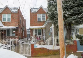 11424 117th Street, New York, NY, 3 Bedrooms Bedrooms, 8 Rooms Rooms,2 BathroomsBathrooms,Residential,For Rent,117th,0,1007590 11424 117th Street, New York, NY, 3 Bedrooms Bedrooms, 8 Rooms Rooms,2 BathroomsBathrooms,Residential,For Rent,117th,0,1007590