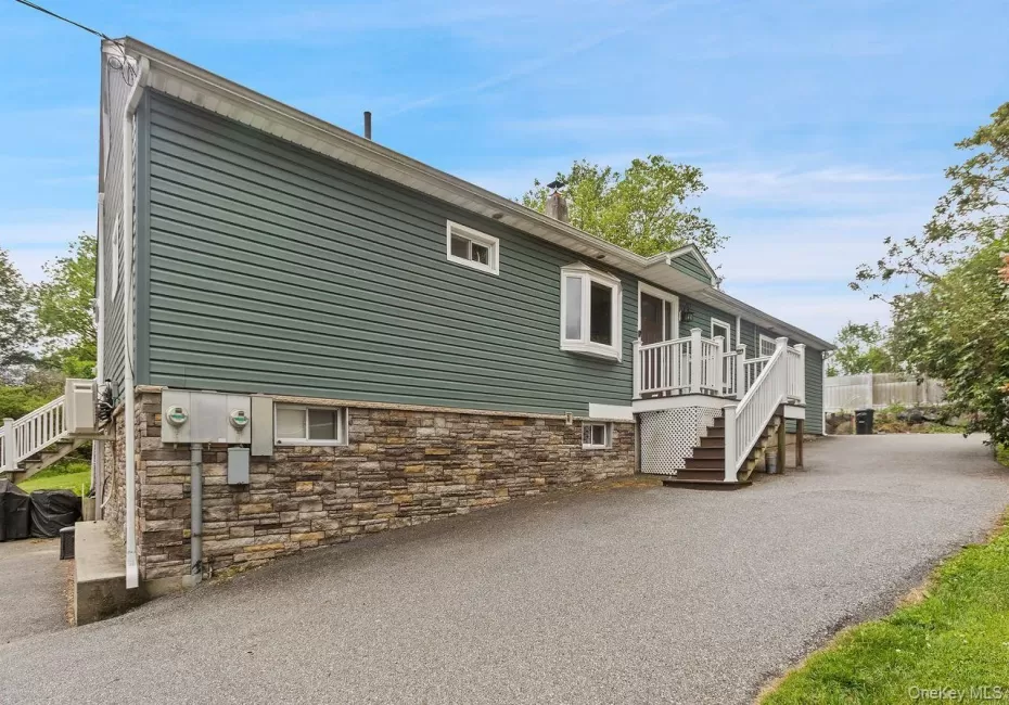 5 Adair Road, Cortlandt, NY, 4 Bedrooms Bedrooms, 7 Rooms Rooms,2 BathroomsBathrooms,Residential Lease,For Rent,Adair,0,1004610 5 Adair Road, Cortlandt, NY, 4 Bedrooms Bedrooms, 7 Rooms Rooms,2 BathroomsBathrooms,Residential Lease,For Rent,Adair,0,1004610