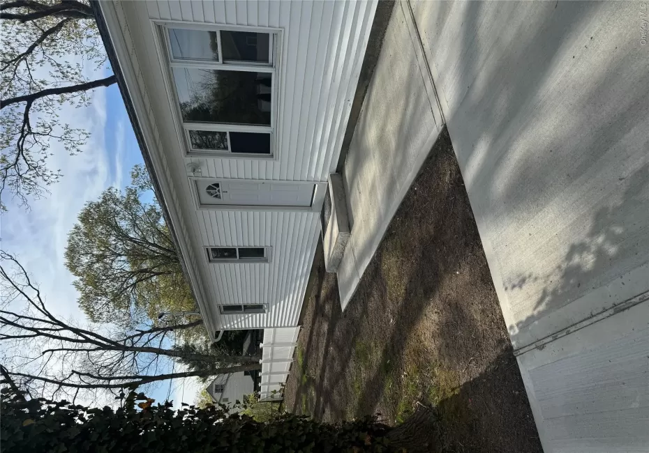 1 Pine Road, Brookhaven, NY, 3 Bedrooms Bedrooms, 6 Rooms Rooms,1 BathroomBathrooms,Residential,For Rent,Pine,0,850678 1 Pine Road, Brookhaven, NY, 3 Bedrooms Bedrooms, 6 Rooms Rooms,1 BathroomBathrooms,Residential,For Rent,Pine,0,850678