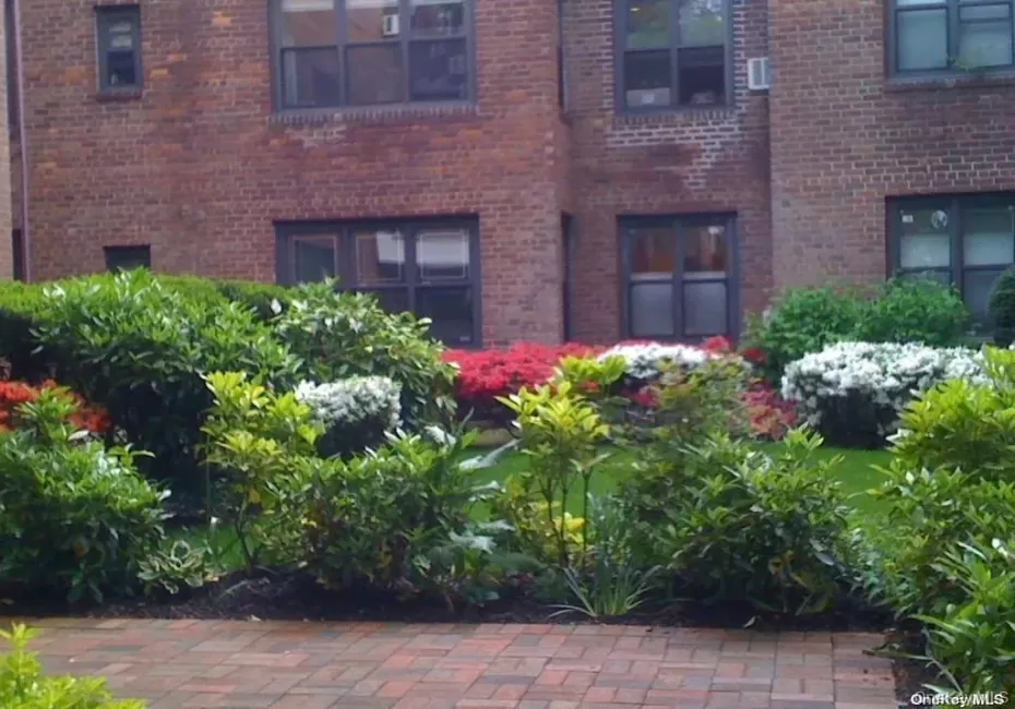 2 Town House Place, North Hempstead, NY, 1 Bedroom Bedrooms, 4 Rooms Rooms,1 BathroomBathrooms,Residential,For Rent,Town House,0,985138 2 Town House Place, North Hempstead, NY, 1 Bedroom Bedrooms, 4 Rooms Rooms,1 BathroomBathrooms,Residential,For Rent,Town House,0,985138