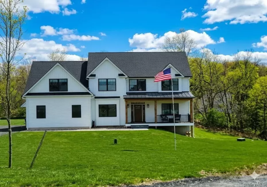 5 Broadlea Road, Goshen, NY, 4 Bedrooms Bedrooms, 12 Rooms Rooms,2 BathroomsBathrooms,Residential,For Rent,Broadlea,0,999292 5 Broadlea Road, Goshen, NY, 4 Bedrooms Bedrooms, 12 Rooms Rooms,2 BathroomsBathrooms,Residential,For Rent,Broadlea,0,999292