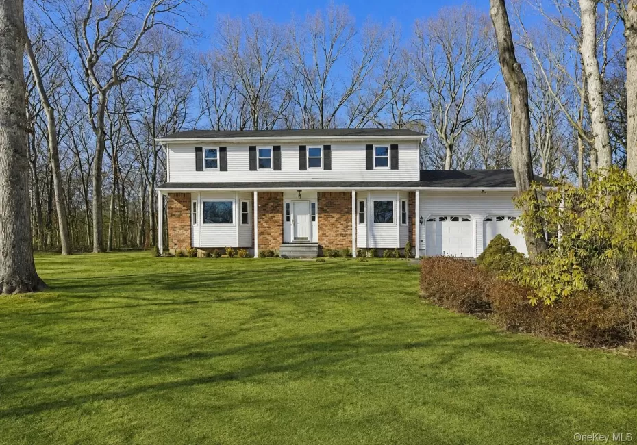 17 Montclair Street, Brookhaven, NY, 4 Bedrooms Bedrooms, 8 Rooms Rooms,2 BathroomsBathrooms,Residential,For Rent,Montclair,0,1007705 17 Montclair Street, Brookhaven, NY, 4 Bedrooms Bedrooms, 8 Rooms Rooms,2 BathroomsBathrooms,Residential,For Rent,Montclair,0,1007705